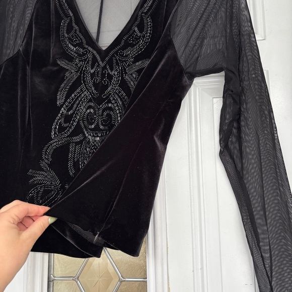 Beaded Black Mesh Long Sleeve Top Size 10 - Picture 4 of 9